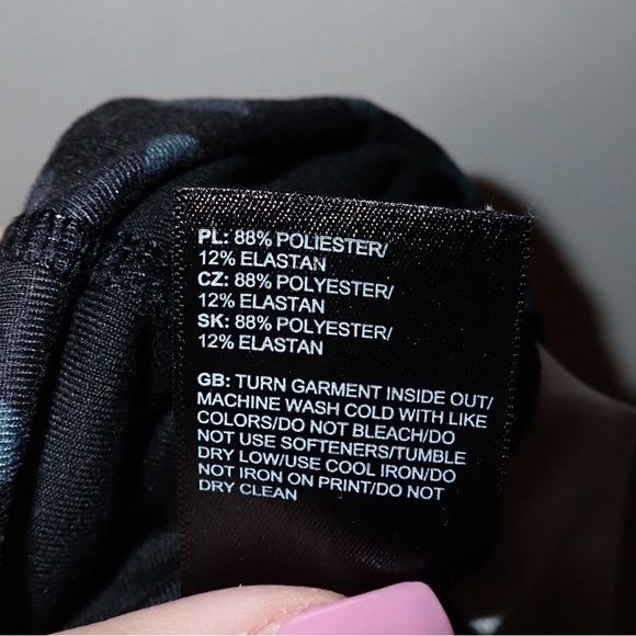 The North Face Women’s Black and Gray Diamond Print Flashdry Leggings size L - Picture 10 of 12